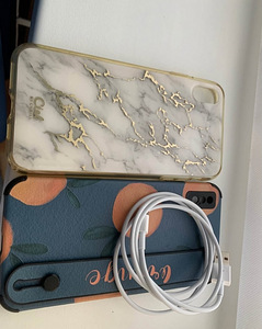 iPhone XSMax 512GB (2 foto / 4)