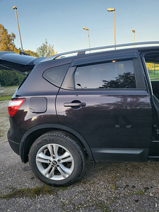 Nissan Qashqai (4 фото из 9)