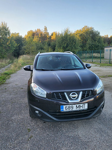 Nissan Qashqai (6 фото из 9)
