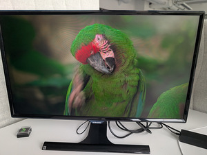 27" PLS monitor Samsung LS27E390HS nagu uus (5 foto / 6)