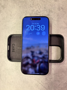 Apple iPhone 16 Pro 128GB Black Titanium - 90% aku (1 foto / 10)