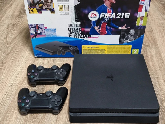 PlayStation 4 Slim 500GB + 2 Controllers + Camera