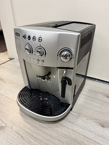 Kohvimasin Delonghi Magnifica ESAM4200.S (2 foto / 4)