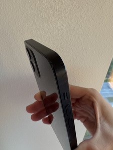 iPhone 13 128 ГБ (9 фото из 9)