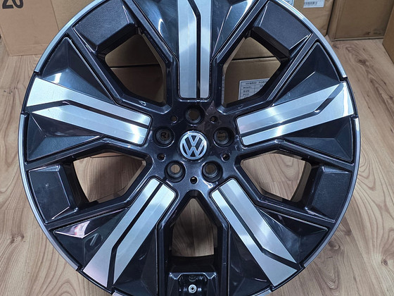 Диски R21 5x112 VW, оригинальные