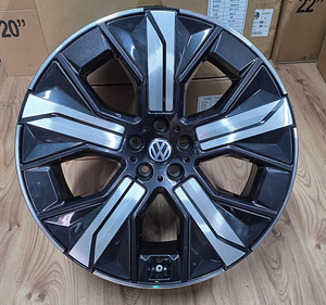Диски R21 5x112 VW, оригинальные (1 фото из 1)