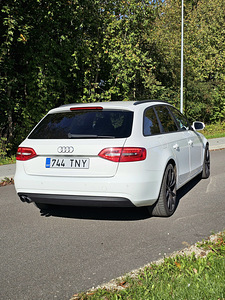 Audi a4 2013 (8 foto / 10)
