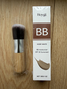 BB-kreem Hoygi Ivory White SPF30 + meigipintsel, uus (1 foto / 3)