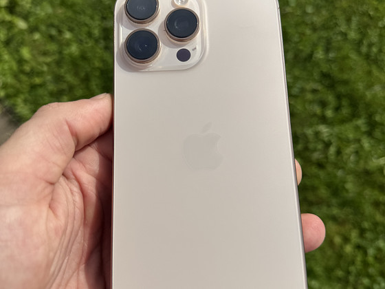 Apple iPhone 16 Pro Max Desert Ti 256 ГБ