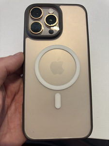 Apple iPhone 16 Pro Max Desert Titanium 256 GB (5 foto / 8)