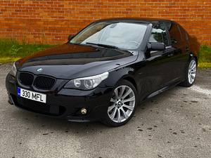 BMW E60 530i LPG 2006 (3 foto / 15)
