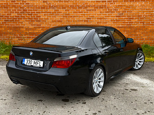 BMW E60 530i LPG 2006 (6 foto / 15)