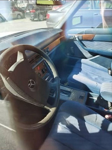 Mercedes 280 (5 foto / 5)