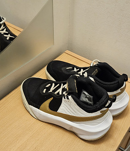 Nike tossud 35,5 (2 foto / 2)