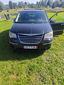 Chrysler Voyager varuosadeks (1 foto / 4)