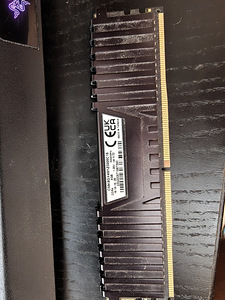 Ddr4 8gb 3200mhz (2 foto / 2)