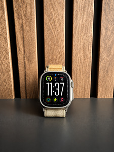 Apple Watch Ultra (1 фото из 4)