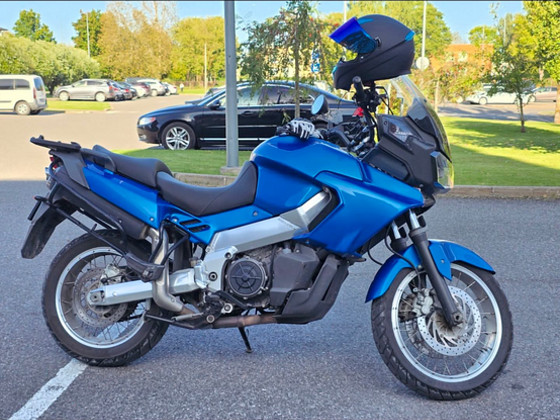 Aprilia caponord 1000