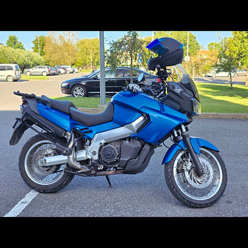 Aprilia caponord 1000