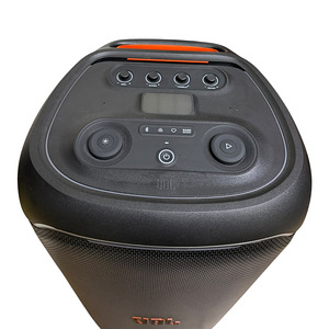 Bluetooth Колонка JBL Partybox Ultimate (6 фото из 8)