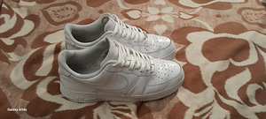 NIKE Air Force 1`07 Triple White р.45,5 (29,5cm). (2 фото из 5)