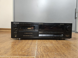 Pioneer CT-S410 Stereo Cassette Deck (5 foto / 6)
