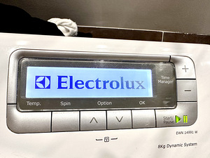 Стиральная машина Electrolux EWN 14991 W, неисправная (2 фото из 4)