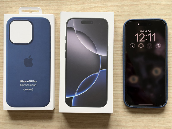 M: Apple iPhone 16 Pro, 128GB, Black Titanium (MYND3ZD/A)