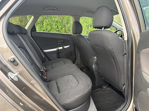 Kia Ceed 1.4 66 kW (12 foto / 15)