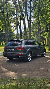 Audi Q7 S line, 7 kohta 3.0 176kW (6 foto / 15)