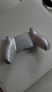 Playstation 5 Pult Pearlescent (2 foto / 2)