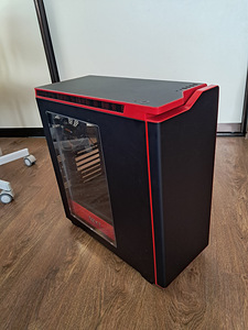 NZXT H440 черный/красный (1 фото из 10)