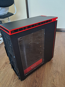 NZXT H440 черный/красный (4 фото из 10)