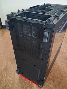 NZXT H440 черный/красный (10 фото из 10)