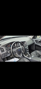 Volvo XC60 2.0 , 4D (8 foto / 10)