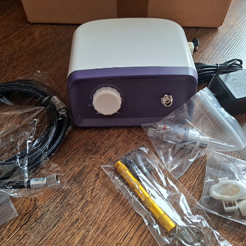 MINI AEROGRAAFIKA AIRBRUSH KOMPRESSOR