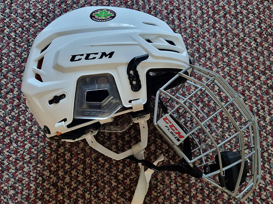 Хоккейный шлем CCM Tacks 710 с решёткой FL80, L (57–62 cm)