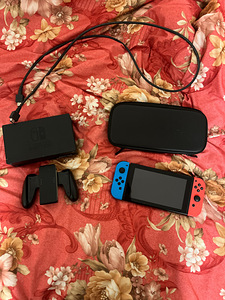 Nintendo switch (1 foto / 1)