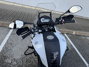 Benelli TRK 502 X 500cm3 35kw adventurer/touring mootorratas (6 foto / 8)