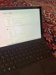 Microsoft Surface Pro 6 (сенсорный экран, i5, 8 ГБ) (1 фото из 2)