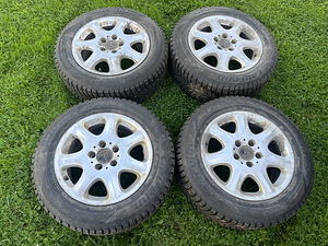 Mercedes-Benz 16tolli Valuveljed (1 foto / 2)