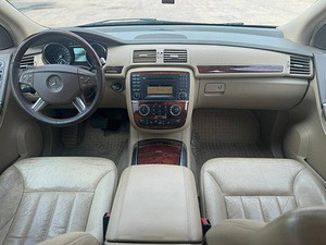 MERCEDES-BENZ R 320 CDI 4MATIC (7 foto / 8)