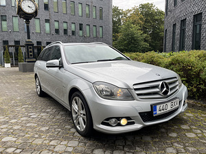 Mersedes-Benz C220cdi Facelift (3 foto / 11)