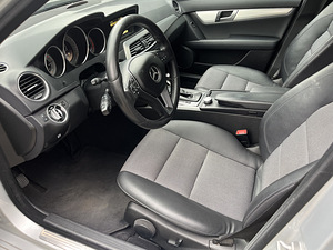Mersedes-Benz C220cdi Facelift (9 foto / 11)
