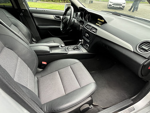 Mersedes-Benz C220cdi Facelift (10 foto / 11)