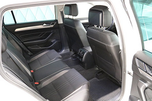 Volkswagen Passat Alltrack 4Motion 2.0 TDI 147kW DSG (8 foto / 15)