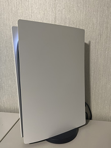 Ps5 digital edition (2 foto / 5)