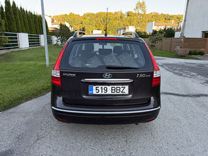 Hyundai i30 (8 foto / 9)