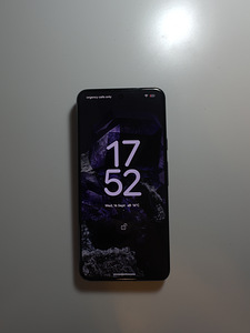 Google Pixel 8 (1 foto / 5)