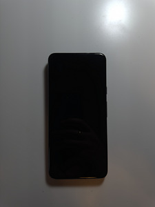 Google Pixel 8 (3 foto / 5)
